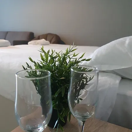 Diamond 1005 Apartment *