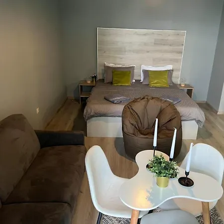 Diamond 1005 Apartment *